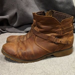Women's Teva De La Vina ankle boots